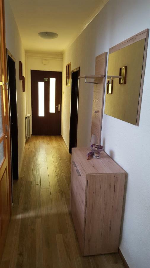 Apartmani Marenda Supetarska Draga Exterior photo