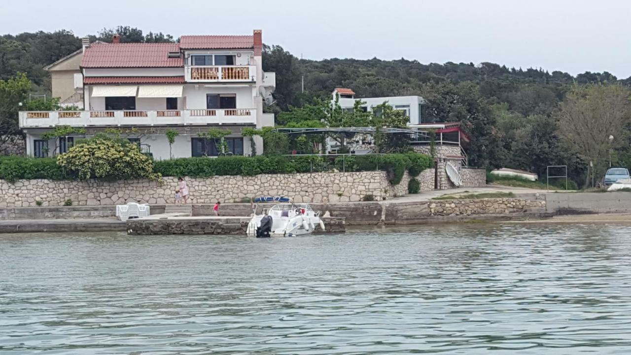 Apartmani Marenda Supetarska Draga Exterior photo