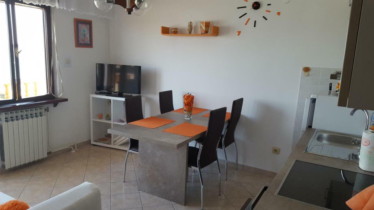 Apartmani Marenda Supetarska Draga Exterior photo
